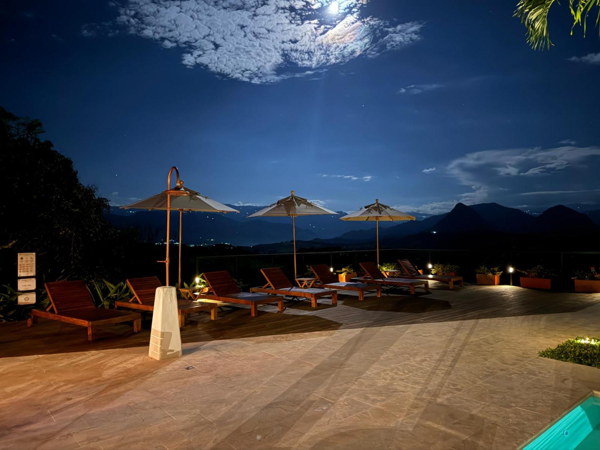Fina Estampa Country Hotel - Mayores De 10 Anos - Támesis 外观 照片